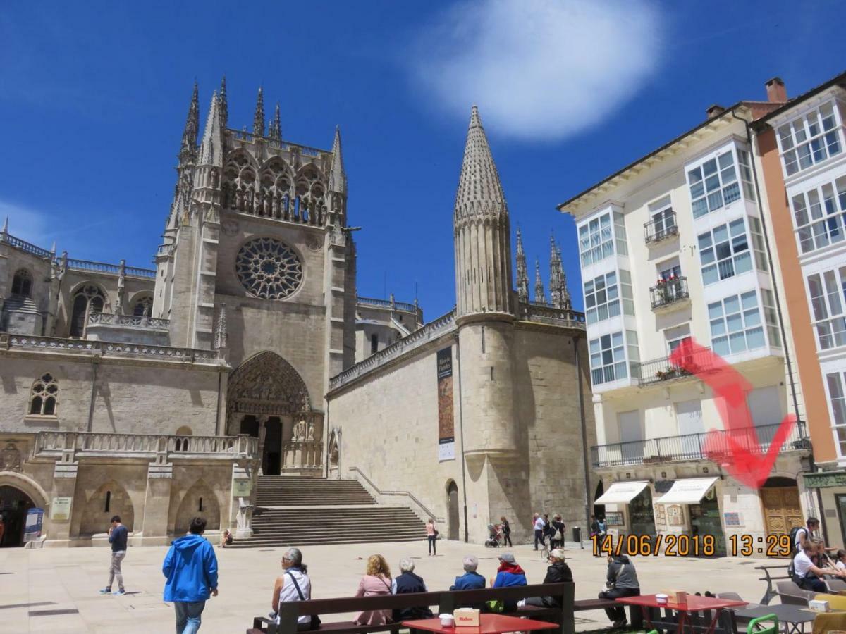 Апартаменты Vut Plaza De La Catedral Бургос Экстерьер фото